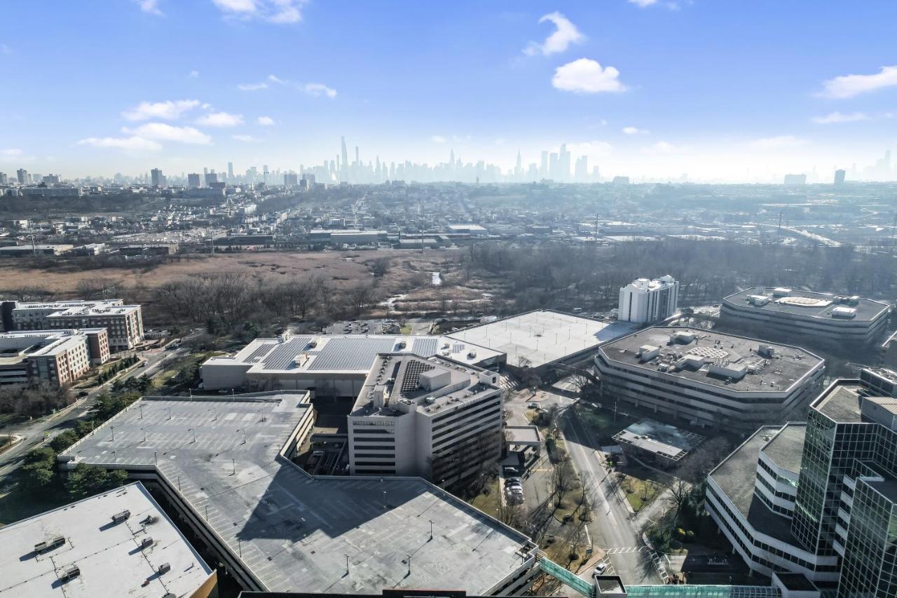Harmony Suites Secaucus Meadowlands Exterior photo